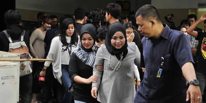 Sampai Kapan Nassar - Musdalifah Pisah Ranjang?