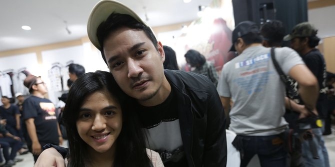 Selamat! DJ Una Lahirkan Anak Pertama Berjenis Kelamin 