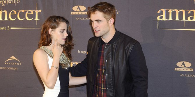 Selingkuhi Robert Pattinson, Kristen Stewart Sempat Trauma 