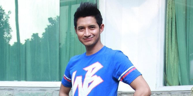 Sempat Pingsan Karena Asam Lambung, Chand Kelvin 