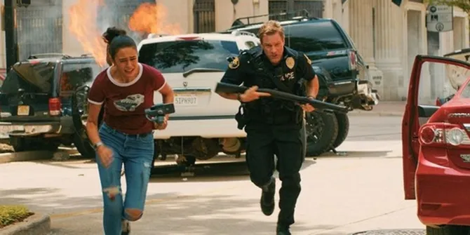 Sinopsis Film LINE OF DUTY, Tayang di TV Malam Ini Senin 2 Februari 2026 Pukul 23.00 WIB