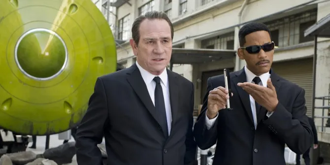 Sinopsis Film MEN IN BLACK 3 yang Tayang di TV Malam Ini, Kamis 27 November 2025 Jam 21.00
