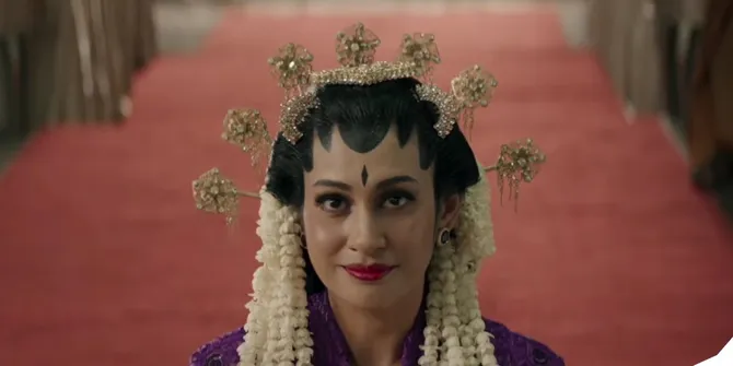 Sinopsis Film PEREMPUAN PEMBAWA SIAL, Diangkat dari Mitos Kuno yang Berbahaya