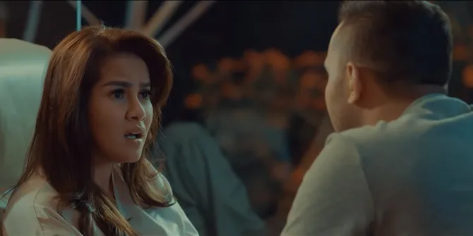 Sinopsis Film 'SAKRAL', Misteri Kematian Saudara Kembar Berujung Teror Gaib