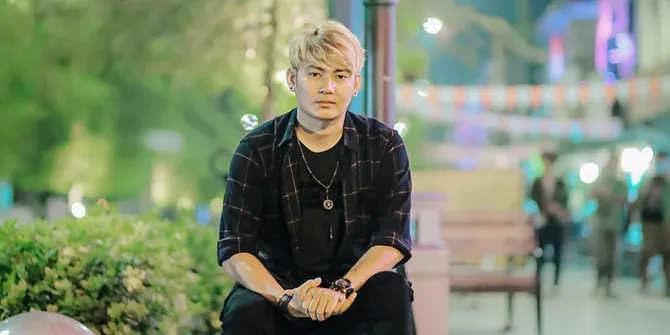 Sisi Lain Vokalis Patriot Band, Dulu Gebrak Panggung dan Kini Jadi Jawara Kontes Ayam Hias di Makassar