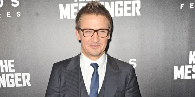 Sosok Ganteng Hawkeye Diisukan Bakal Ada di Captain America 3