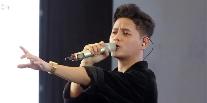 Stevan Pasaribu Rilis 'Cinta Tlah Terlambat', Mengisahkan Tentang Sebuah Kisah Cinta yang Sia-Sia