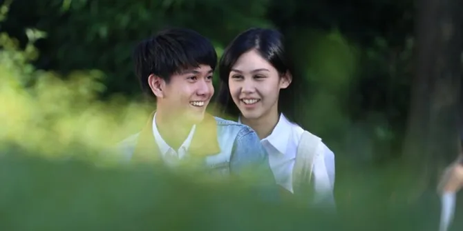 Suasana Syuting Hari Pertama Film 'DILAN', Iqbaal Bonceng Vanesha