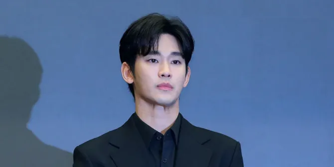 Surat Cinta Kim Soo Hyun untuk 'Pacar Asli' Terungkap, Tepis Rumor Pacari Kim Sae Ron