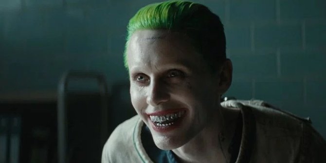 Sutradara 'SUICIDE SQUAD' Sesalkan Peran Joker Yang Ditulisnya