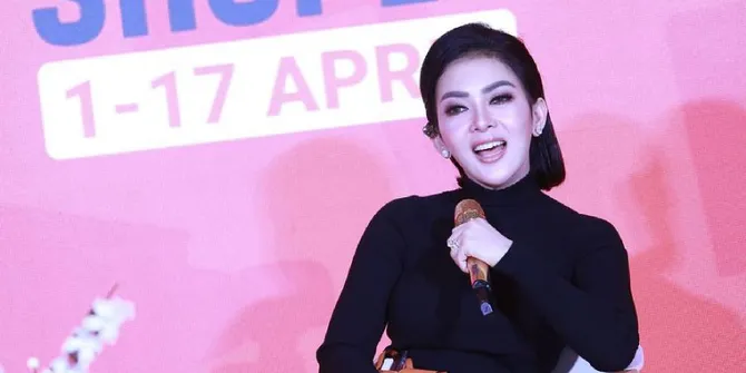 Syahrini dan Badai Isu yang Menimpanya: Dari Jadi Simpanan Sampai Video Porno