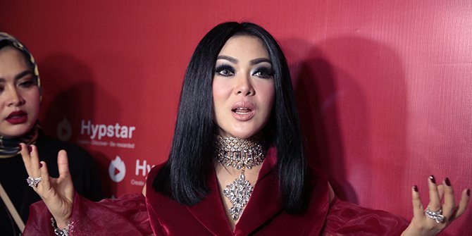 Syahrini: Netizen Itu Maha Tau, Halu Semuanya