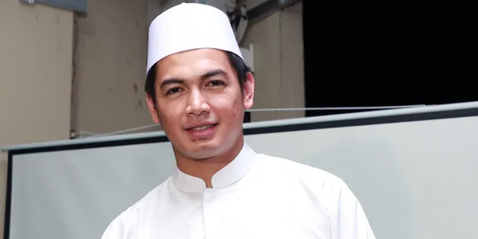 Syuting 'EIFFEL I'M IN LOVE 2, Tommy Kurniawan Puasa 20 Jam!