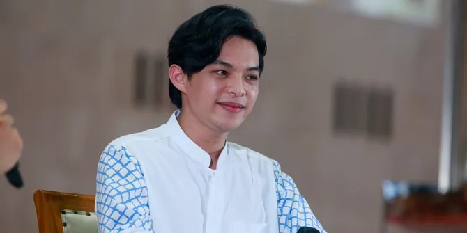 Tak Mau Alami Keguguran Lagi, Rey Mbayang Siaga Jaga Kehamilan Dinda Hauw