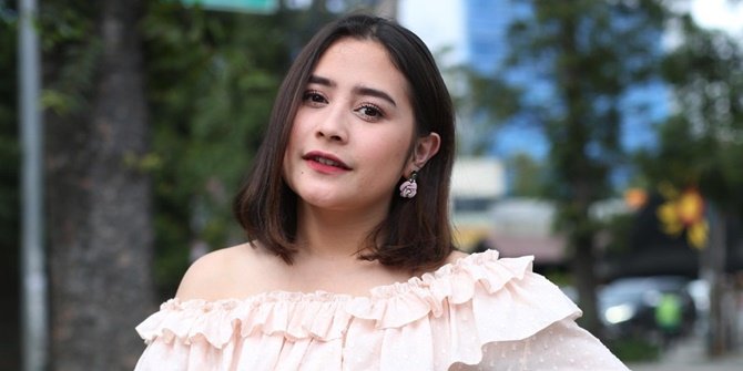 Tak Takut, Prilly Latuconsina Ogah Tutup Mata Batin