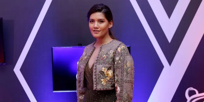 Tampil di Golda Coffee Buka Bareng KapanLagi, Monita Tahalea Bocorkan Rahasia Tetap Enjoy Selama Pandemi