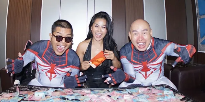 Tampilkan Genre Berbeda, DJ Boboboyz Curi Perhatian Penikmat Musik