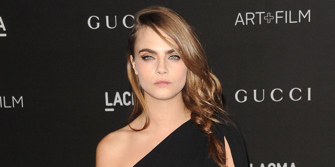 Tanpa Make Up Pun Cara Delevingne Tetap Secantik Ini 