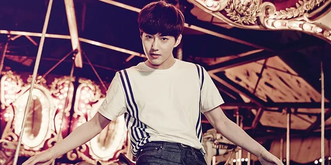 Temui Teman Pria, Suho EXO Dikira Pacaran Diam-Diam 
