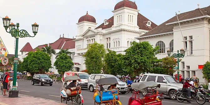 Temukan Hotel Murah di Jogja Dekat Malioboro dengan Kolam Renang