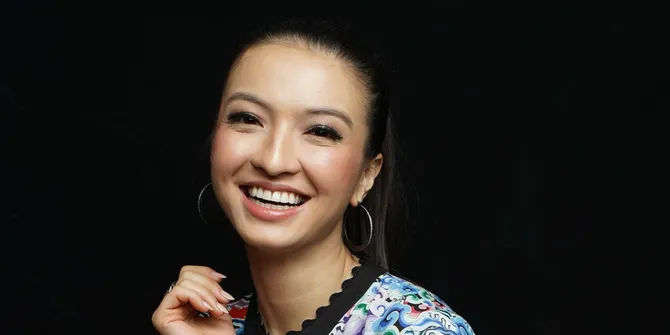 Terciduk Ikut Rayakan Ulang Tahun Dipo Latief, Begini Komentar Raline Shah