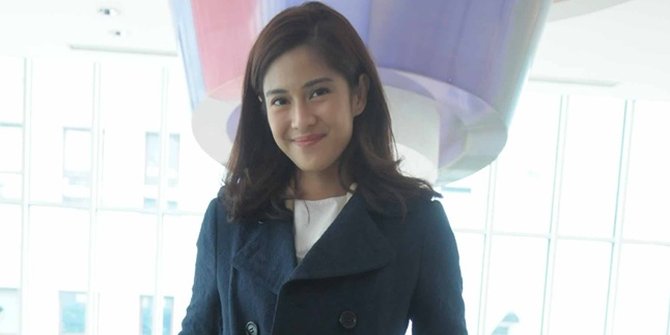 Terlibat 'AADC 2', Dian Sastrowardoyo Ingin Beri Kejutan 