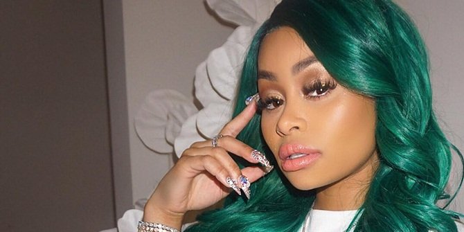 Tersebarnya Video Panas Blac Chyna Karena Motif Balas Dendam Sang Mantan?