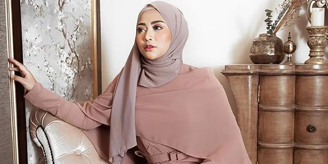 The Real Sultanah! Jelang Lebaran, Rachel Vennya Beli Set Cangkir Hermes Seharga Motor Matic Baru