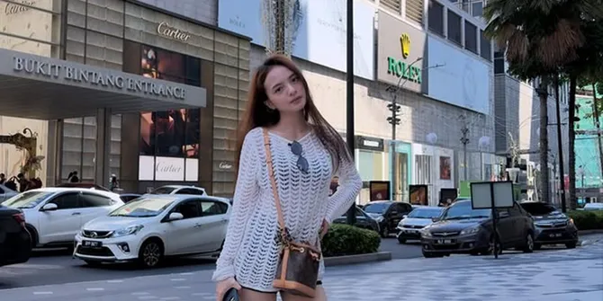 Tiktoker Bunga Sartika Ungkap Alasan Mengundurkan Diri dari Host Akun Spill Skincare Quezelyhere