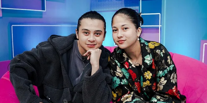 Timbulkan Kegaduhan, Sitha Marino Sempat Ketakutan & Merasa Bersalah soal Konten 'Tunangan' Bersama Bastian Steel