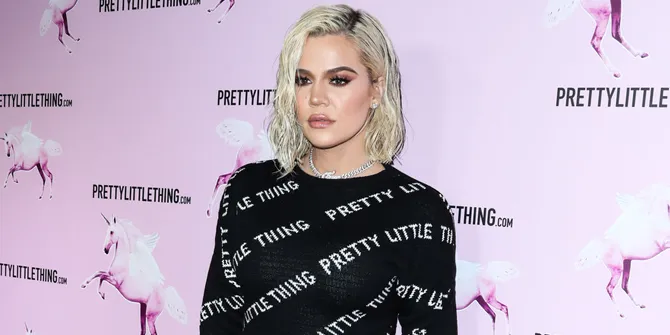 Tinggal Serumah Bareng Tristan Thompson Selama Pandemi, Khloe Kardashian Hamil?