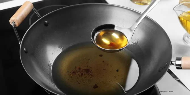 Tips Mudah Membersihkan Minyak Goreng Bekas, Tak Perlu Buang-buang