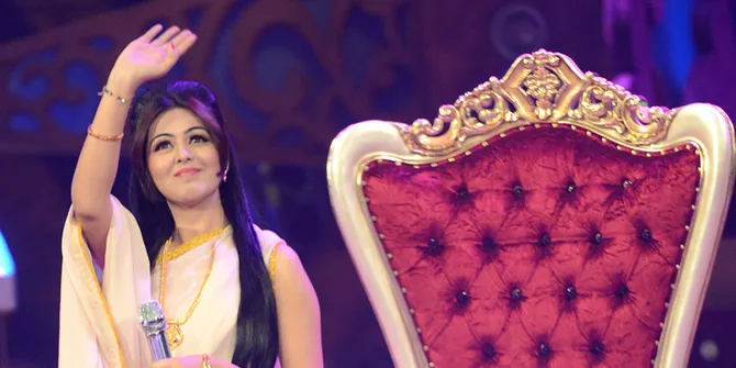 Ulang Tahun, Shafaq Naaz Rayakan Dengan Alumni 'Mahabharata'