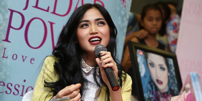 Ultah ke-27, Jessica Iskandar Dapat 'Kado Cantik' Dari 