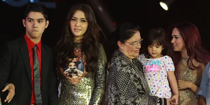 Unggah Foto Bareng Al El Dul, Mulan Jameela Dihujat Habis-Habisan