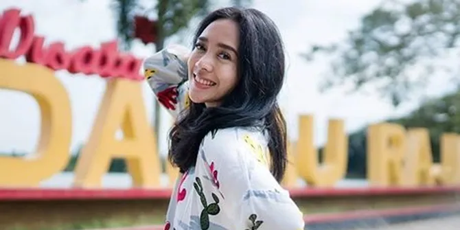 Ungkap Proses Bayi Tabung, Dea Ananda Didoakan Lekas Hamil Oleh Rekan Seleb Sampai Para Netizen