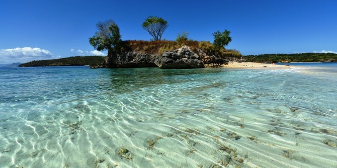 Unik, Nama Pulau Di NTT Ini Pasti Bakal Bikin Aremania Bangga - Plus ...