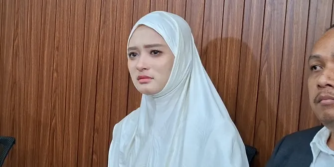 Viral Gelang Inara Rusli & Insanul Fahmi Diduga Couple, Kuasa Hukum Klarifikasi