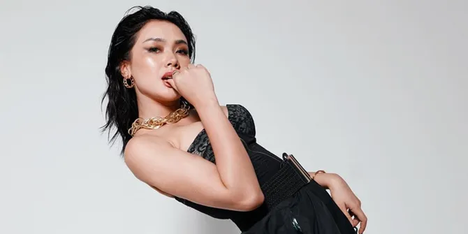 Wajahnya Dibilang Beda dengan yang Dulu, Cita Citata Geram dan Tulis Pembelaan