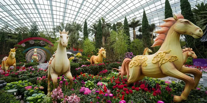 Waktunya Foto-Foto Cantik! Spring Blossoms Kembali Hadir di Flower Dome Garden By The Bay