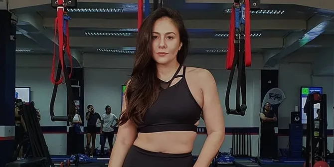 Wulan Guritno Dikabarkan Gugat Cerai Suaminya, Penjaga Kompleks Sebut Mereka Masih Fitnes Bareng