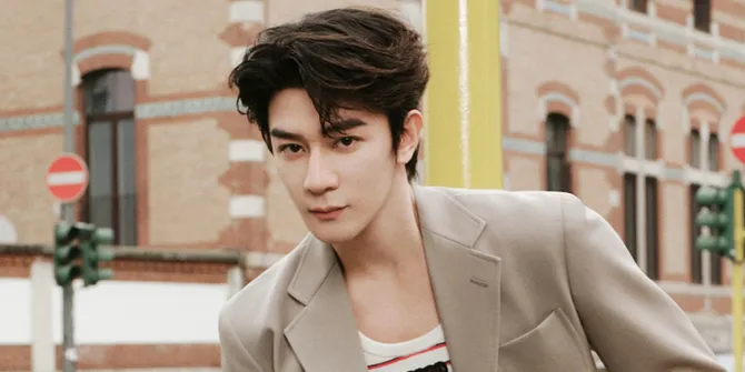 Xia Zhiguang Kolaborasi dengan ELLE, Rilis Majalah Digital 'Diari' Perjalanan Milan Fashion Week