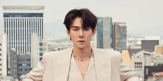 Yoo Yeon Seok Keasyikan Ngajar Sampai 2 Jam Saat di Hari Pertama Jadi Dosen