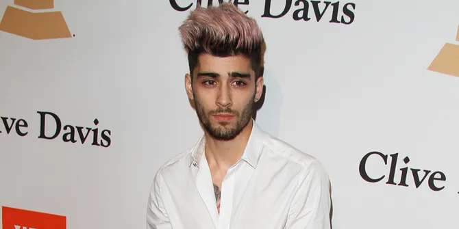 Zayn Malik Bantah Dirinya Seorang Muslim