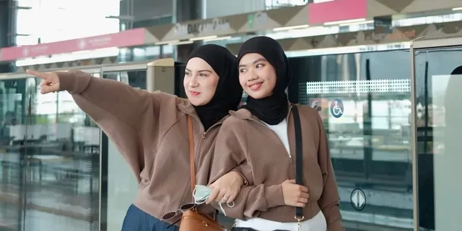 7 Potret Anak Sambung Irish Bella yang Kini Resmi Jadi Dokter, Cantik dan Pintar