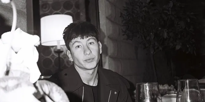 7 Potret Barry Keoghan Yang Sukses Perankan Karakter Druig Dalam Film Marvel 'THE ETERNALS'!