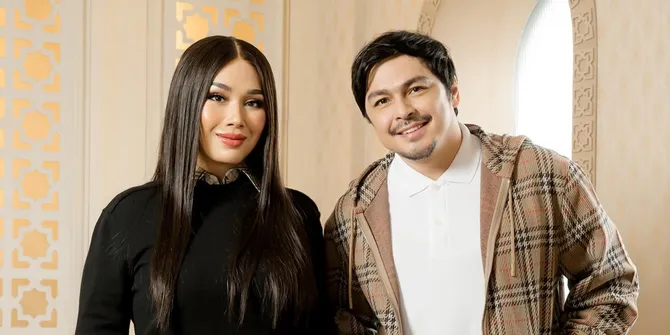 7 Potret Kebersamaan Thomas Djorghi dan Titi DJ yang Kerap Dijodoh-Jodohkan Fans, Punya Cincin Couple