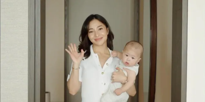 7 Potret Momen Perayaan Ultah Nael Anak Nikita Willy di Rumah Omanya, Dekorasinya Meriah