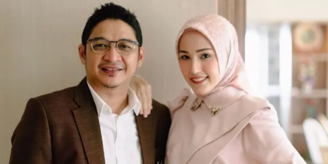 7 Potret Pasha Ungu Yang Lagi Menduduki Trending Youtube Indonesia Dengan Duetnya Bareng Lesti Kejora