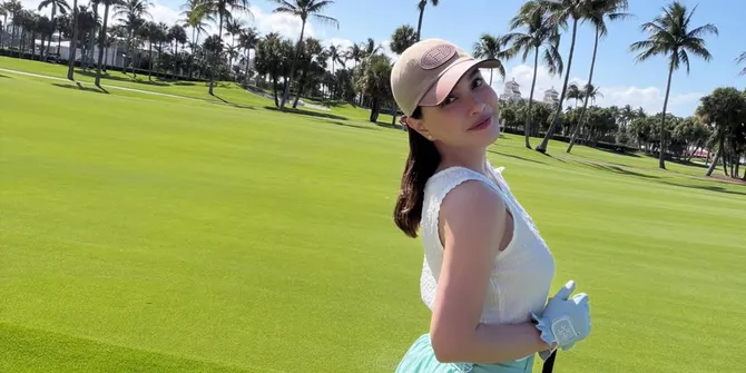 7 Potret Shandy Aulia Liburan dan Main Golf di Florida, Tampil Sporty dan Stylish
